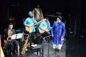 Bhangra musicians