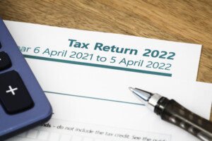 Tax return form UK 2022